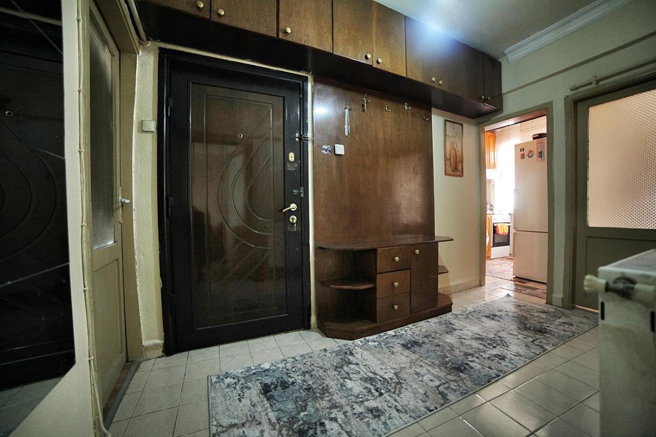 Private Room Close To Merter And Gungoren Textile Center 伊斯坦布尔 外观 照片